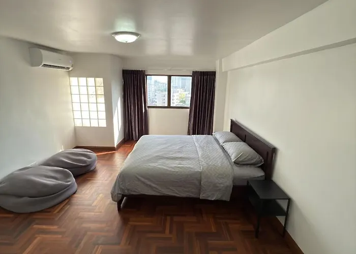 Thonglor 18 Monthly * Bangkok